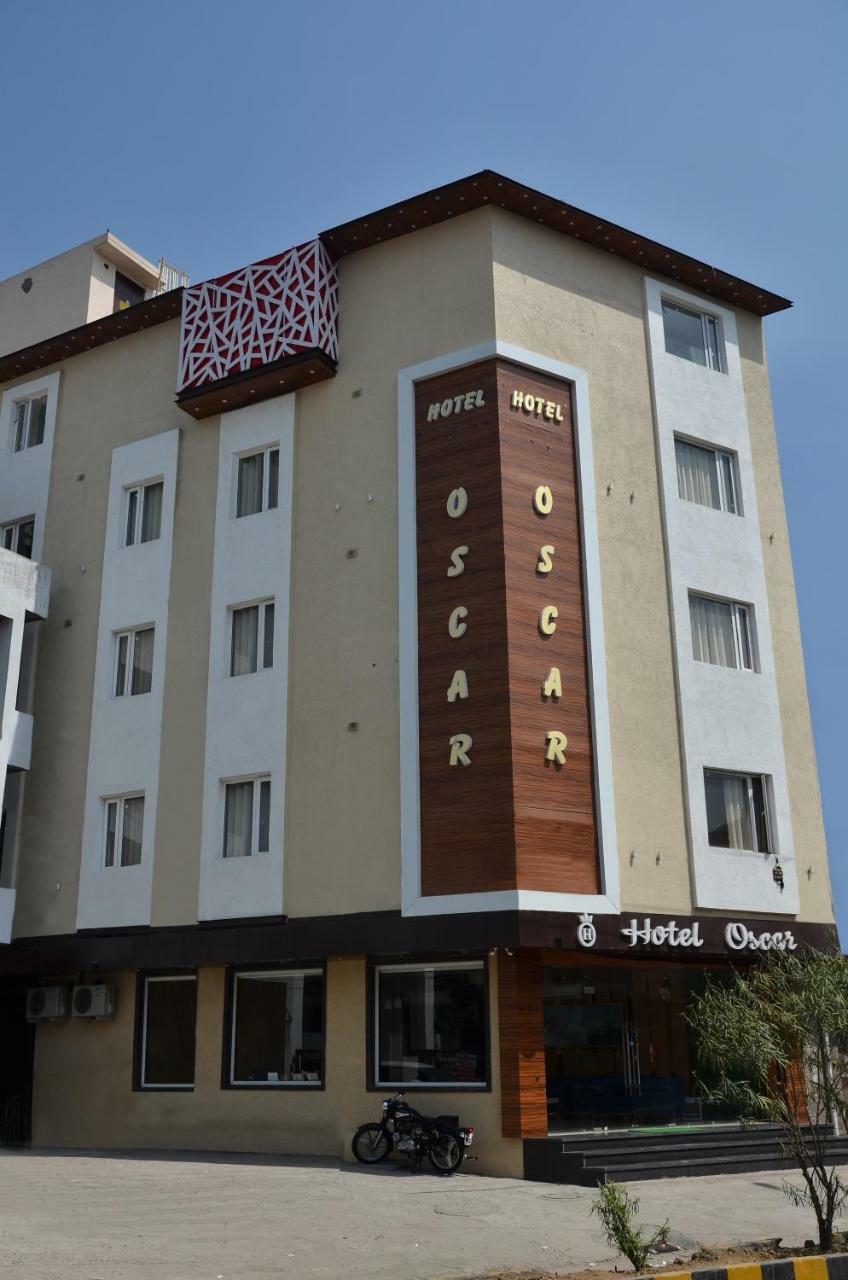 Hotel Oscar Amritsar Exterior photo